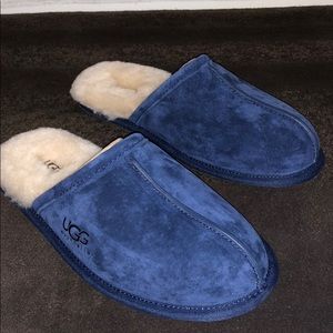 UGG Australia Scuff Navy Slipper, Size 7 US